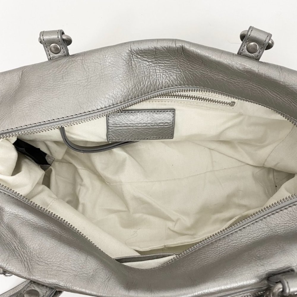 Club Monaco Silver Satin Leather Handbag - Picture 6 of 12